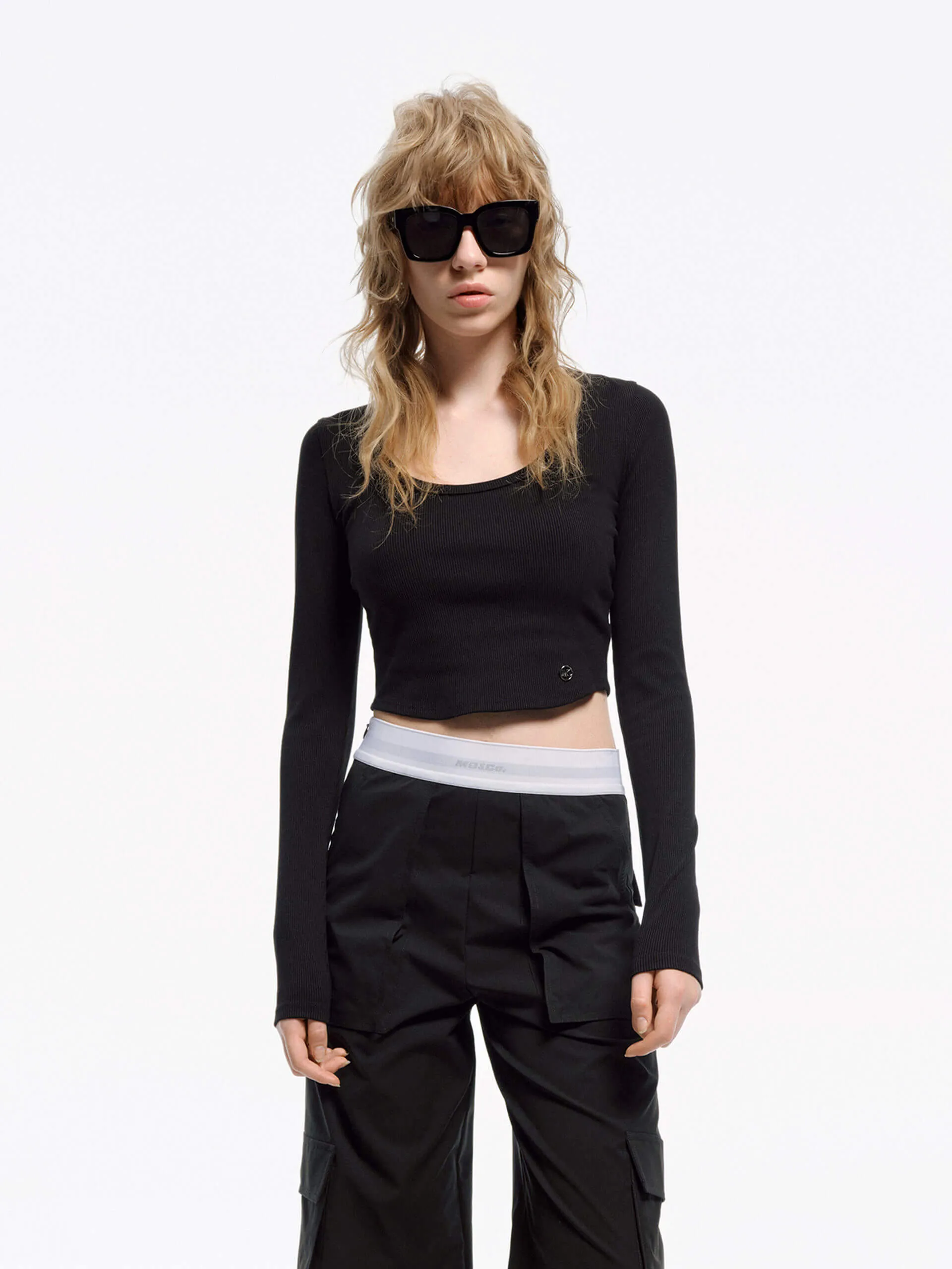 Ribbed Knit Cropped T-shirt