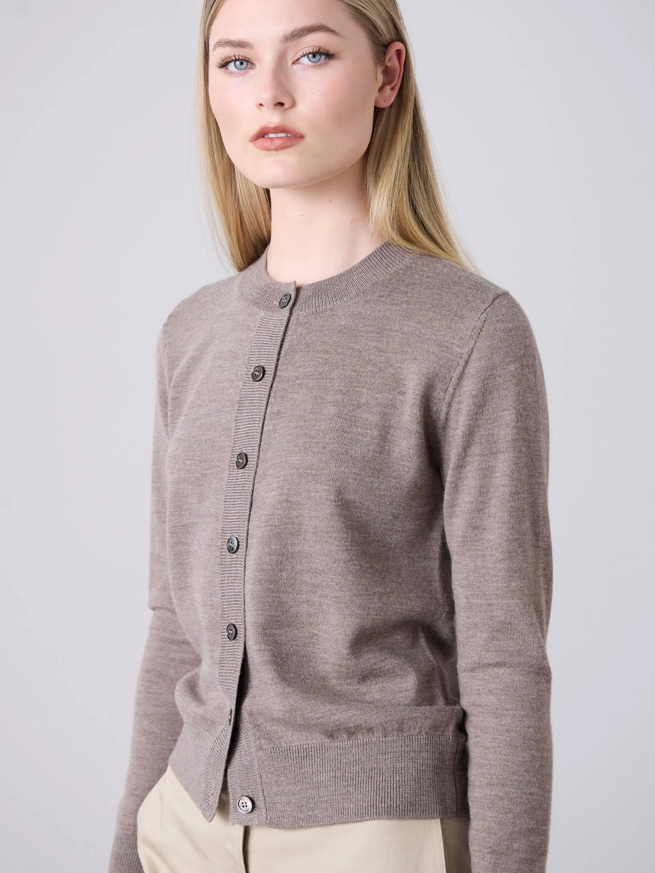 Sylvia Merino Cardigan - Pepper