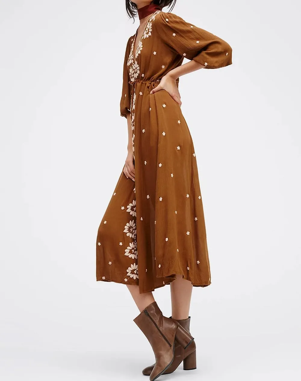 Women Boho Floral Maxi Dress Puff Sleeve V Neck Long Dress Bohemian Flowy Tiered Dress Loose Fit Shirt Dress