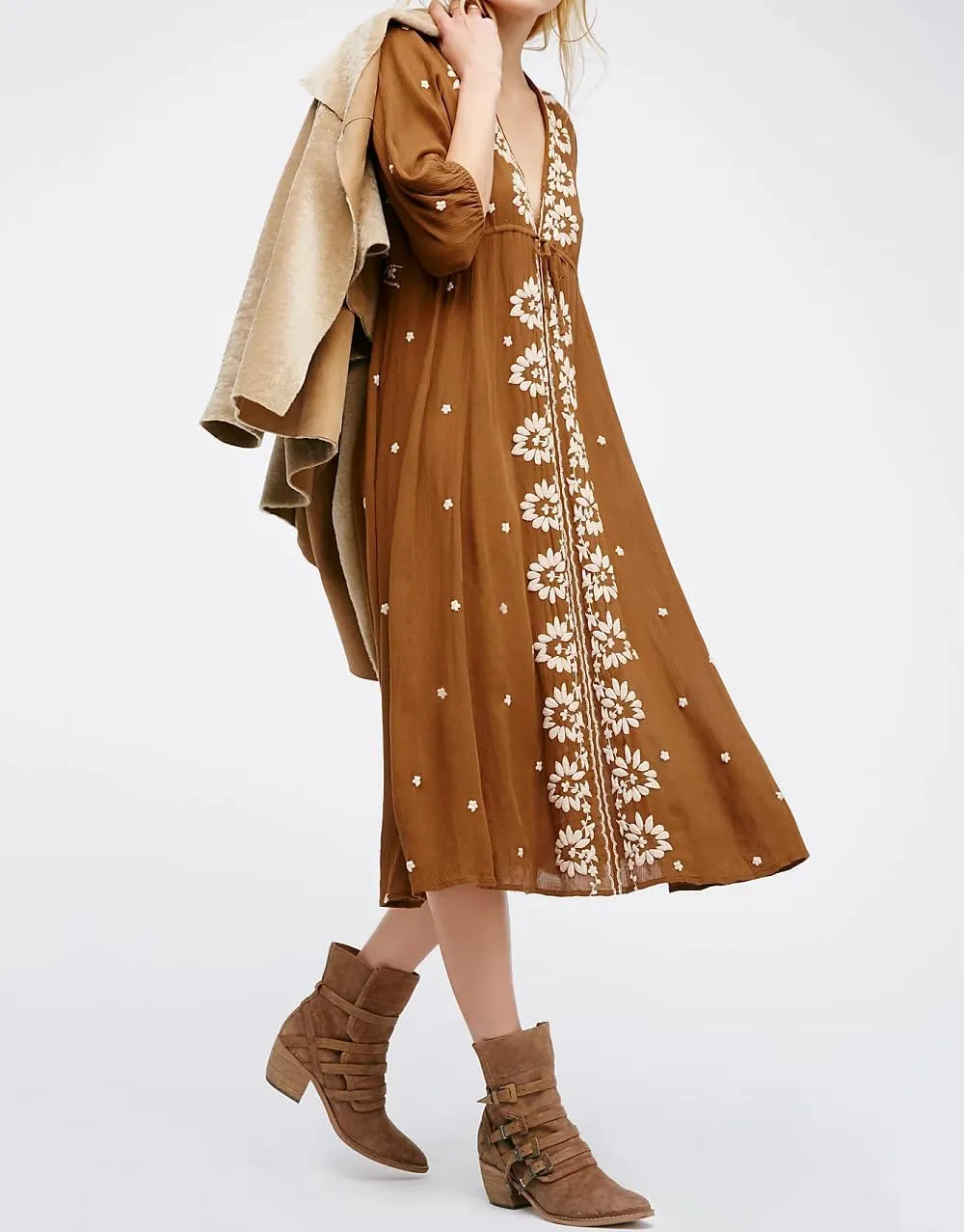 Women Boho Floral Maxi Dress Puff Sleeve V Neck Long Dress Bohemian Flowy Tiered Dress Loose Fit Shirt Dress