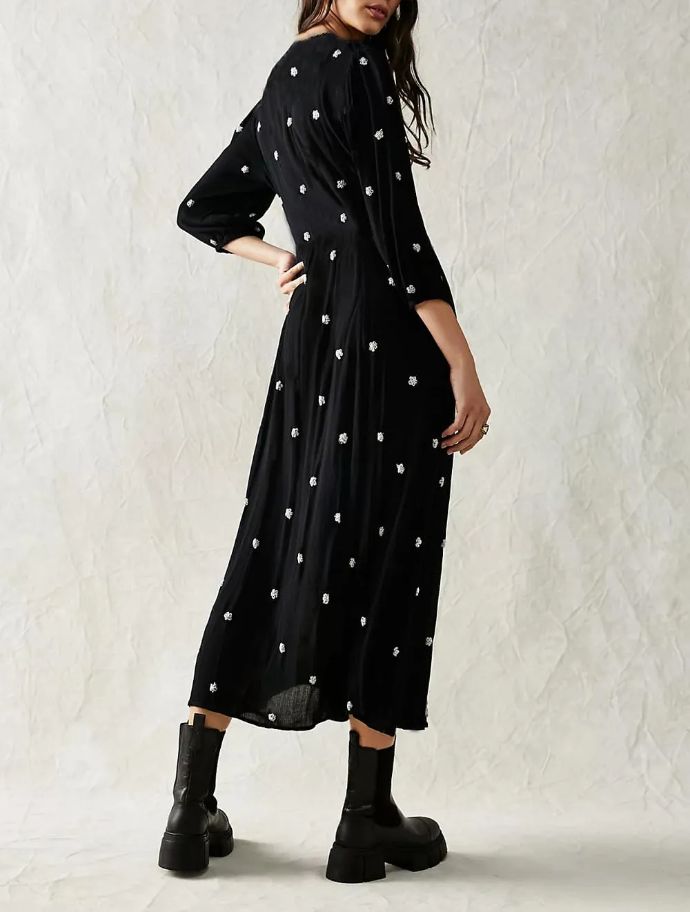 Women Boho Floral Maxi Dress Puff Sleeve V Neck Long Dress Bohemian Flowy Tiered Dress Loose Fit Shirt Dress